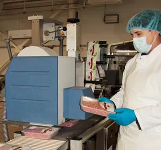 4_линия-по-упаковке-фарша